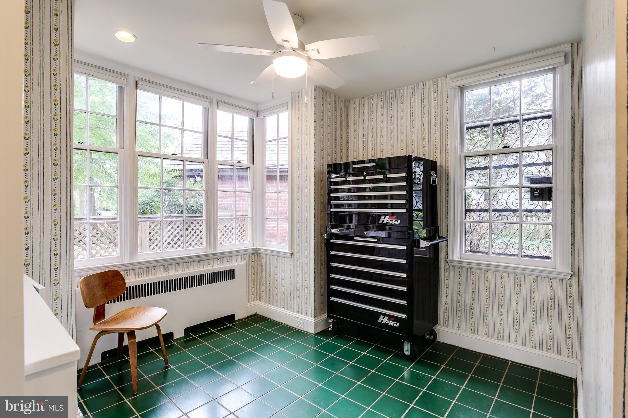 319 Suffolk Road Baltimore, MD 21218 - Photo 20 of 31 Gallery Image 20