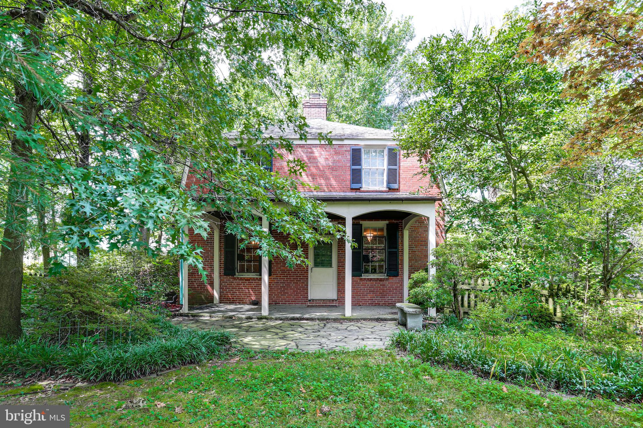 319 Suffolk Road Baltimore, MD 21218 - Photo 5 of 31 Gallery Image 5