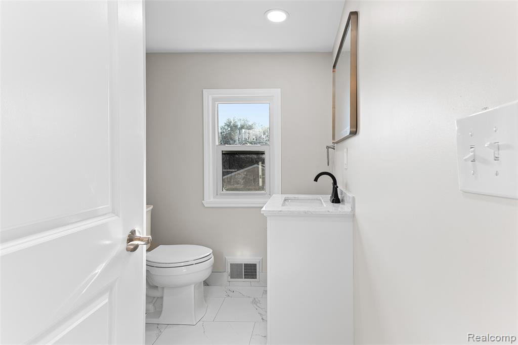 35025 Wick Road Romulus, MI 48174 - Photo 11 of 17 Gallery Image 11