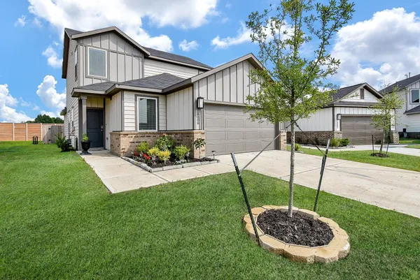 $2,150 | 18006 Whitetail Run Lane, Hockley, TX 77447