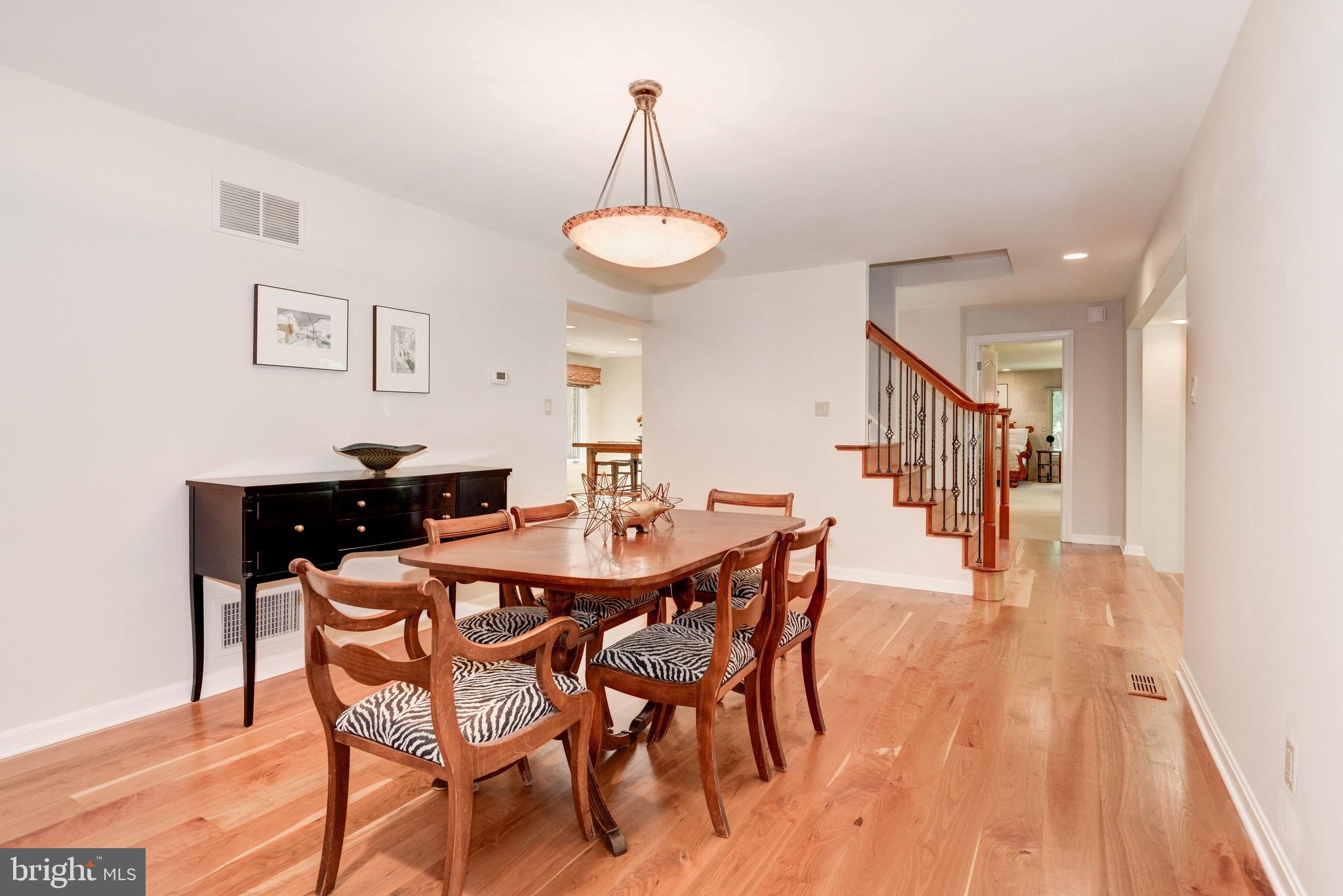 11719 Blue Smoke Trail Reston, VA 20191 - Photo 18 of 76 Gallery Image 18