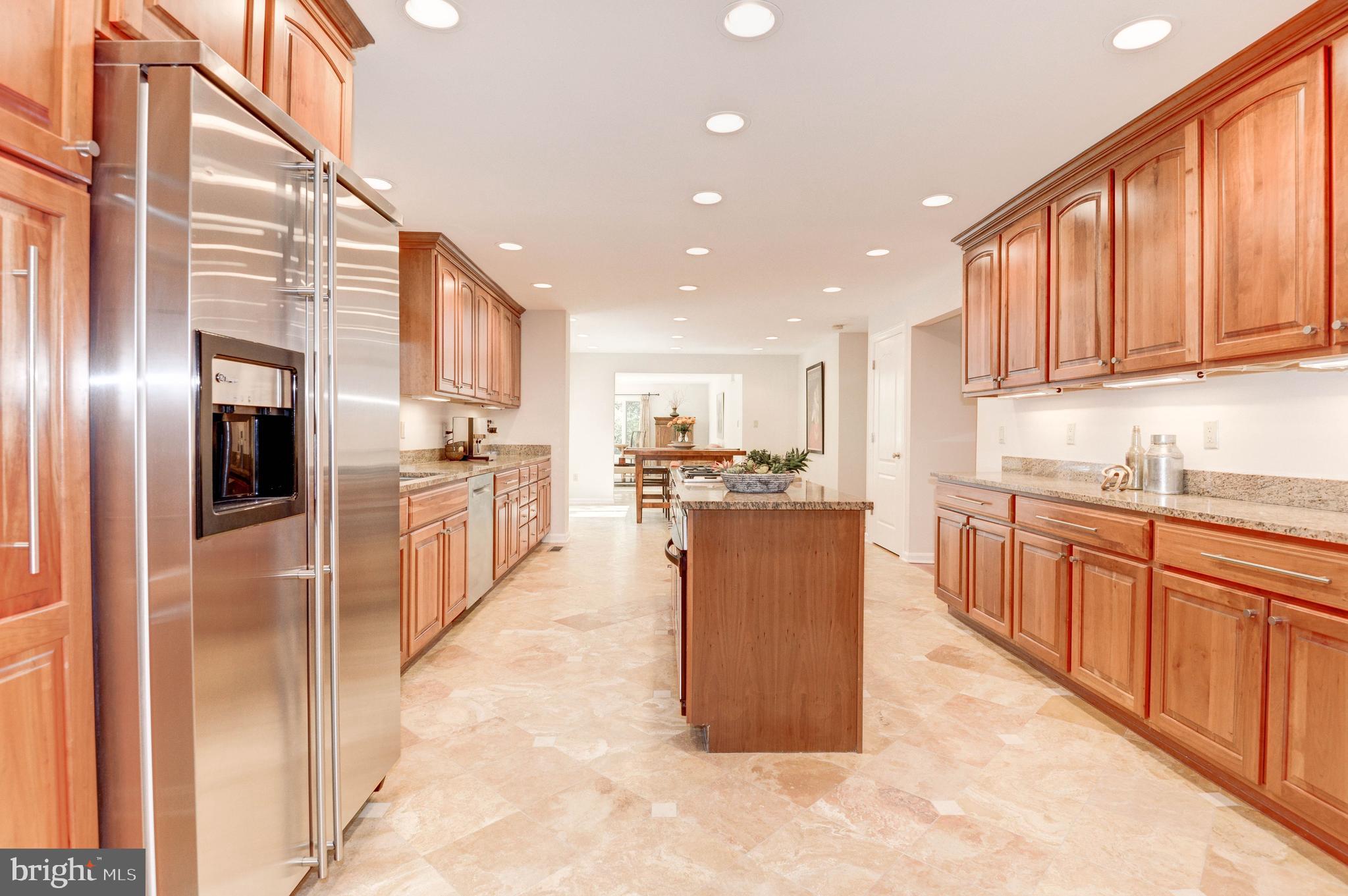 11719 Blue Smoke Trail Reston, VA 20191 - Photo 31 of 76 Open to eat in area and family room.