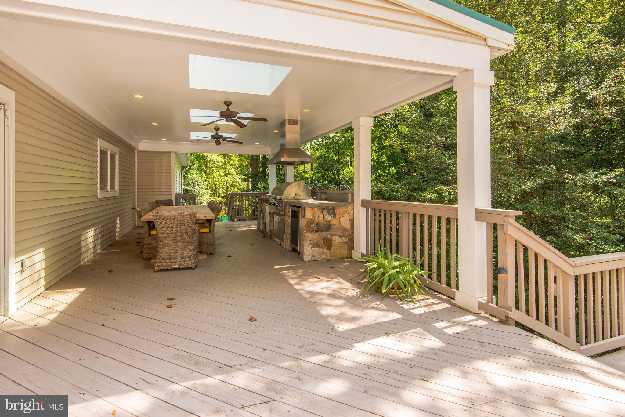 11719 Blue Smoke Trail Reston, VA 20191 - Photo 41 of 76 Gallery Image 41