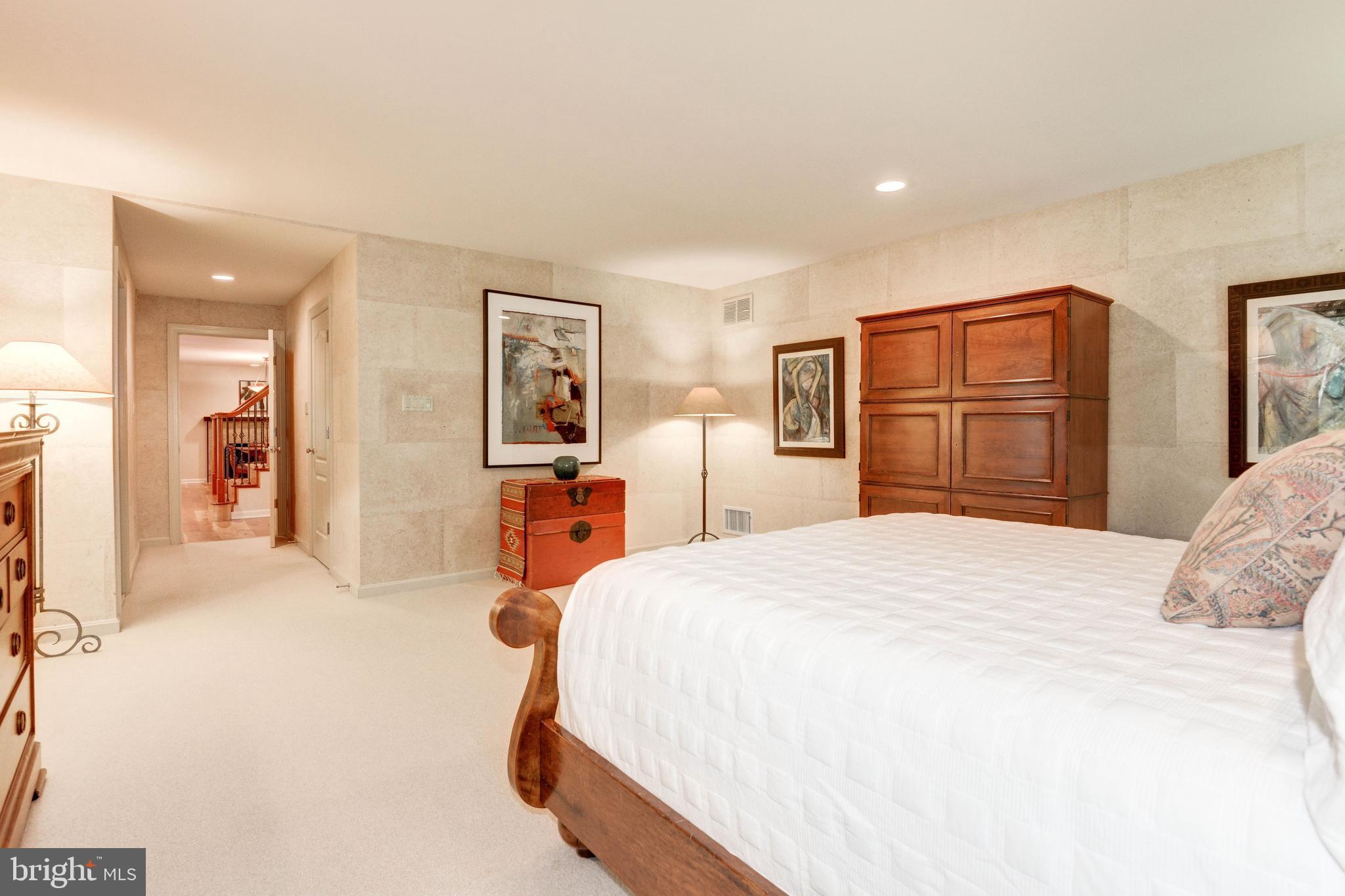 11719 Blue Smoke Trail Reston, VA 20191 - Photo 46 of 76 Gallery Image 46