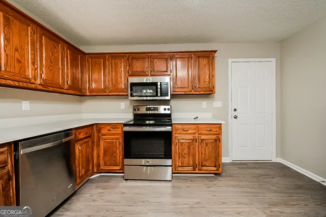 $2,455 | 310 Lakefront Drive, McDonough, GA 30253