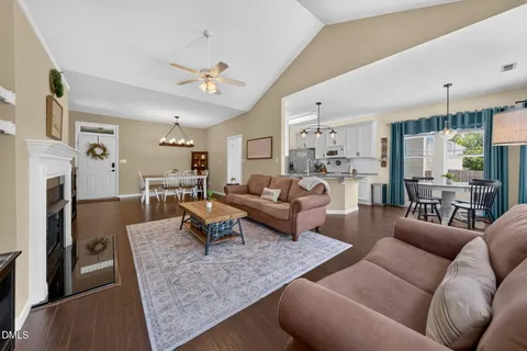 $365,000 | 1724 Heisser Lane, Fuquay-Varina, NC 27526