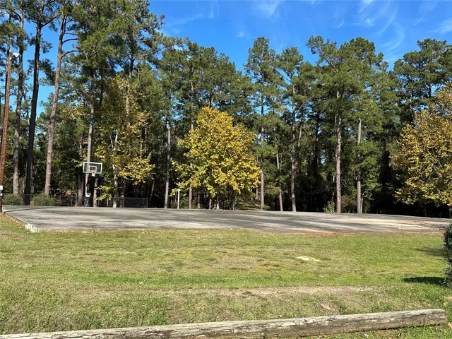 $824,900 | 69 Artesian Avenue, Cleveland, TX 77327