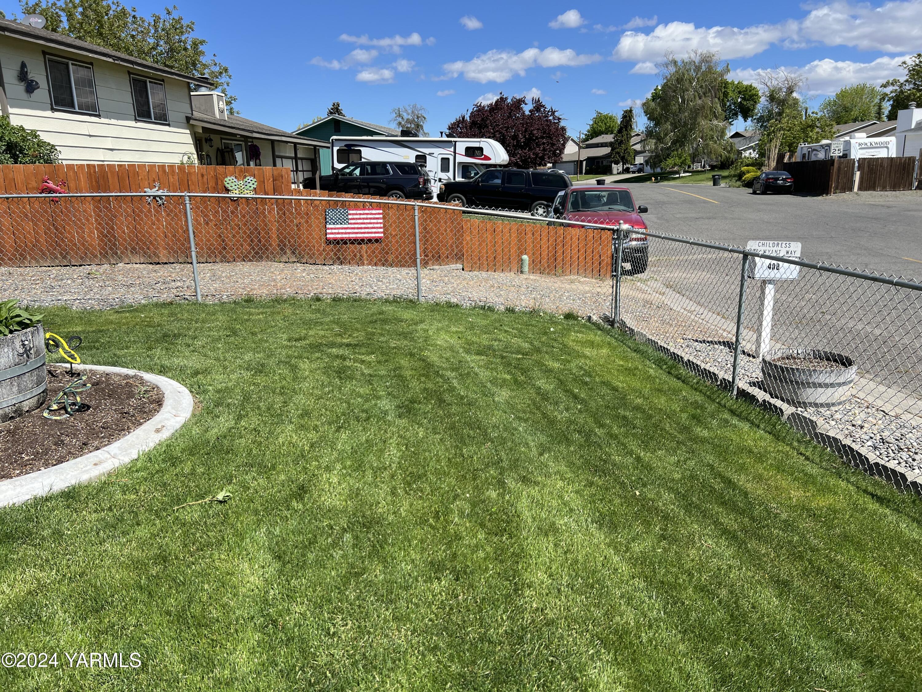 408 Wyant Way Grandview, WA 98930 - Photo 46 of 46 IMG_6852