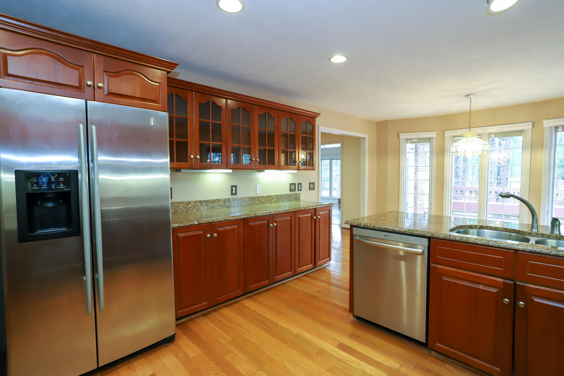 12 Sandown Road Savannah, GA 31419 - Photo 19 of 60 kitchen7