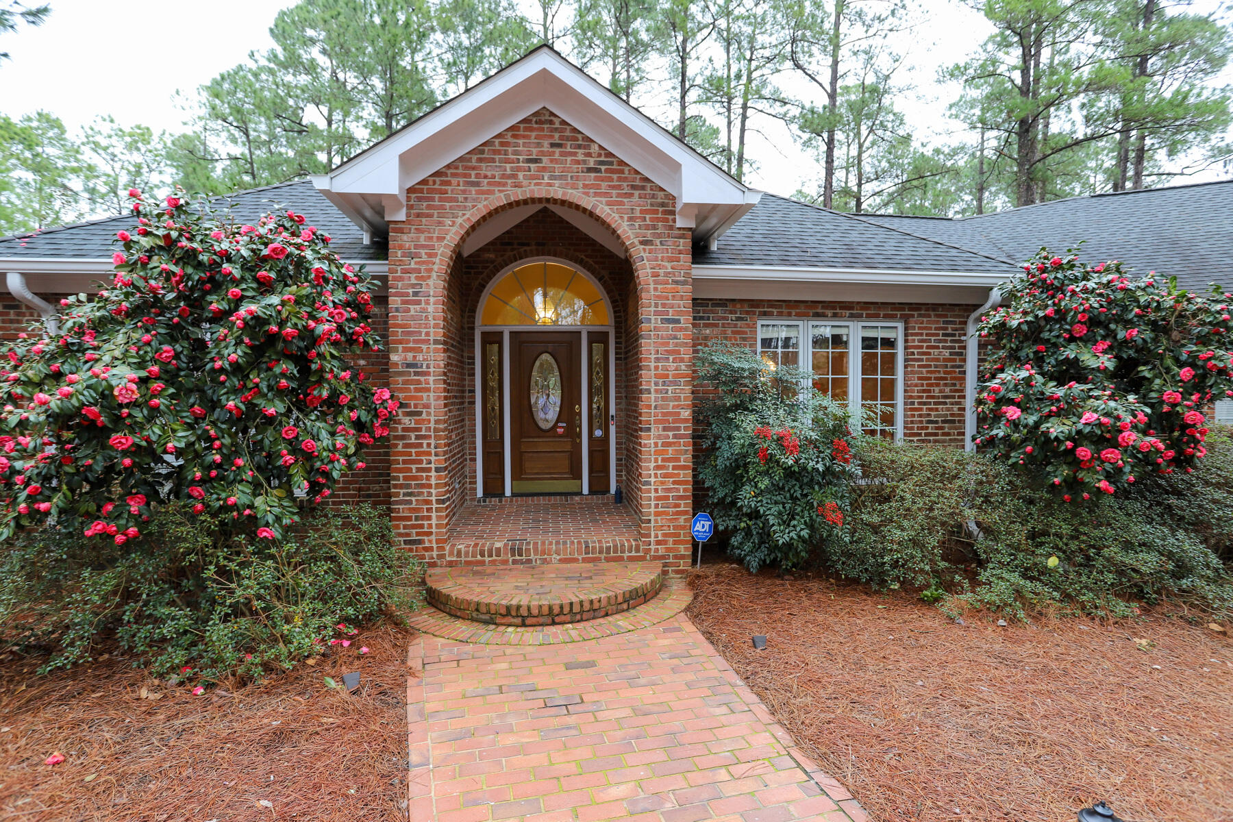 12 Sandown Road Savannah, GA 31419 - Photo 4 of 60 front entry2