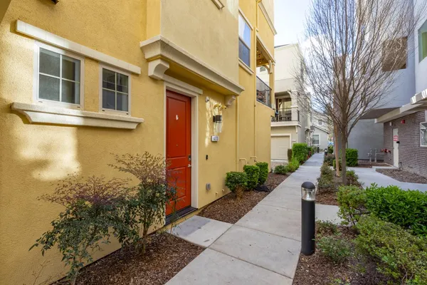 $454,999 | 413 Tailoff Lane, Unit 91B, Sacramento, CA 95818