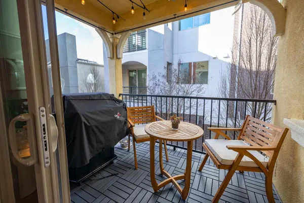 $454,999 | 413 Tailoff Lane, Unit 91B, Sacramento, CA 95818