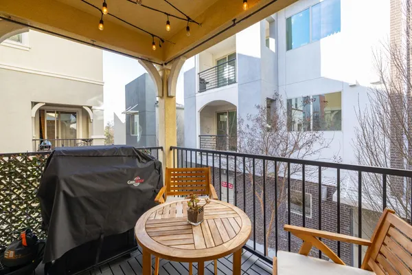 $454,999 | 413 Tailoff Lane, Unit 91B, Sacramento, CA 95818