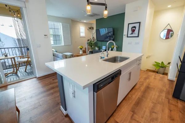 $454,999 | 413 Tailoff Lane, Unit 91B, Sacramento, CA 95818