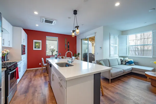 $454,999 | 413 Tailoff Lane, Unit 91B, Sacramento, CA 95818