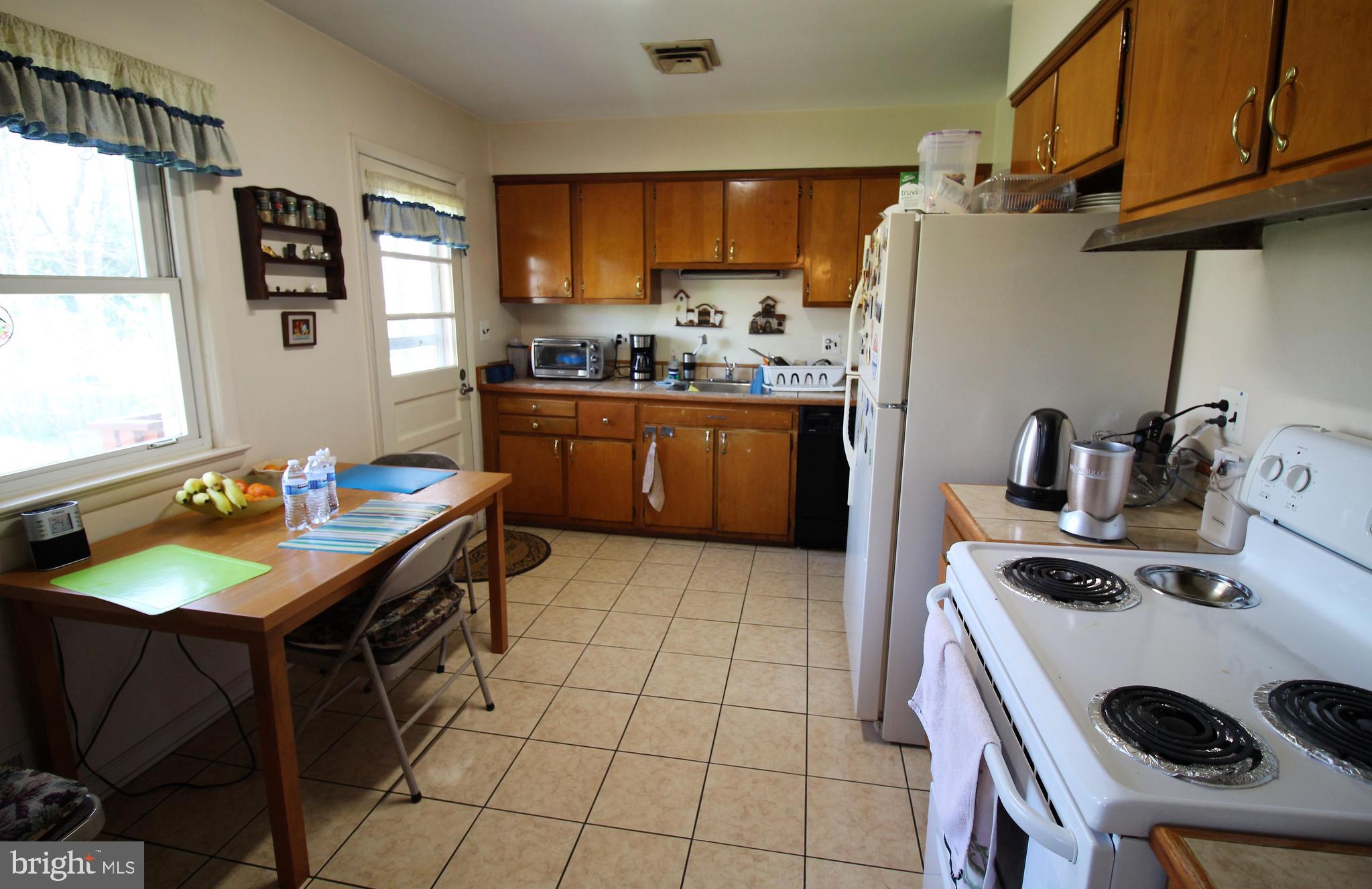 7020 Capitol View Drive McLean, VA 22101 - Photo 25 of 61