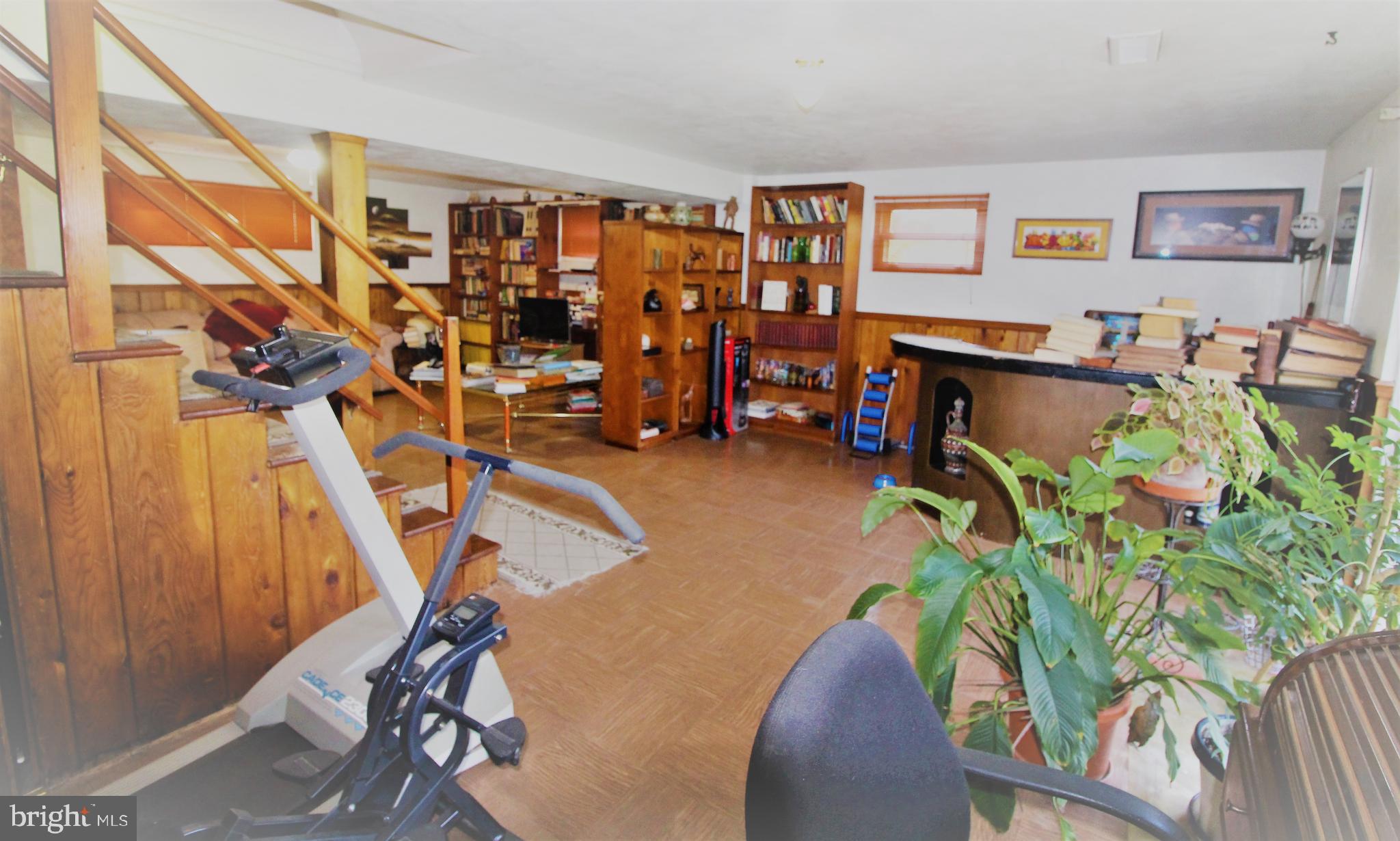 7020 Capitol View Drive McLean, VA 22101 - Photo 39 of 61