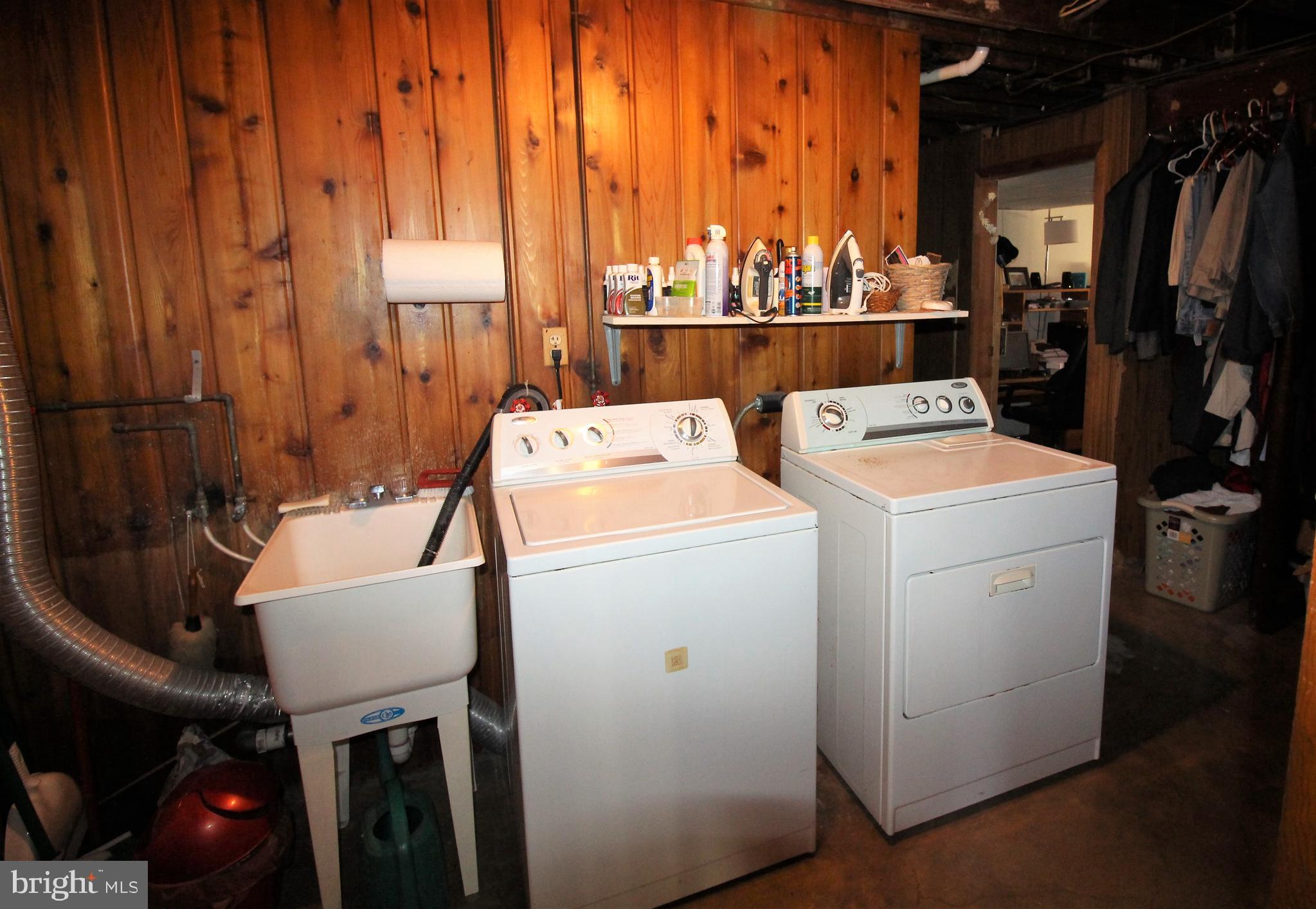 7020 Capitol View Drive McLean, VA 22101 - Photo 43 of 61