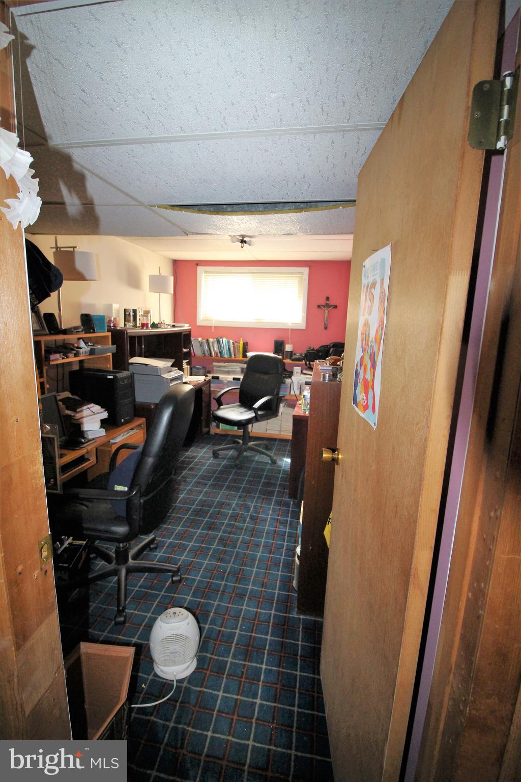 7020 Capitol View Drive McLean, VA 22101 - Photo 45 of 61