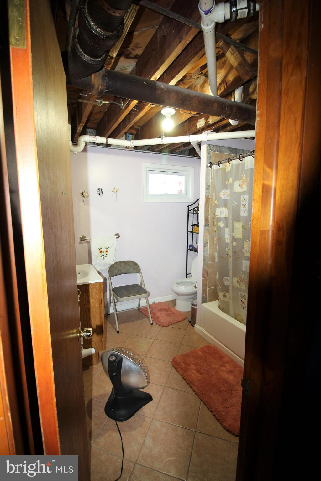 7020 Capitol View Drive McLean, VA 22101 - Photo 46 of 61