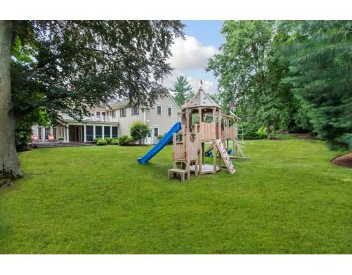 65 Hundreds Road Wellesley, MA 02481 - Photo 34 of 37