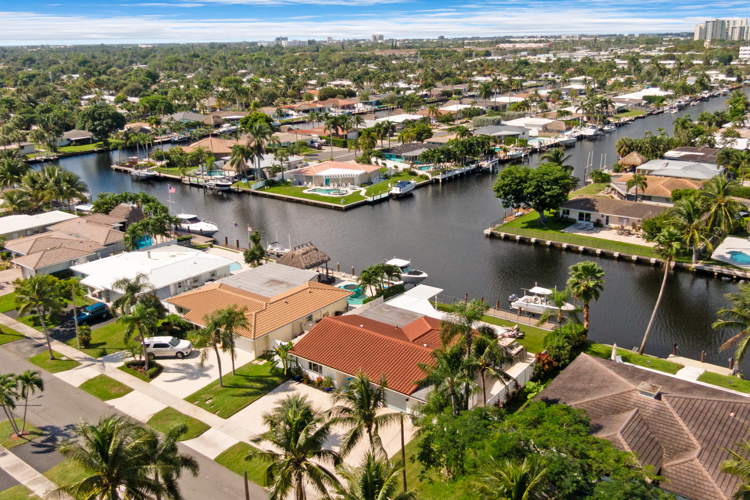 291 Southeast 5th Avenue Pompano Beach, FL 33060 - Photo 49 of 62 an aerial view of residential houses with outdoor space