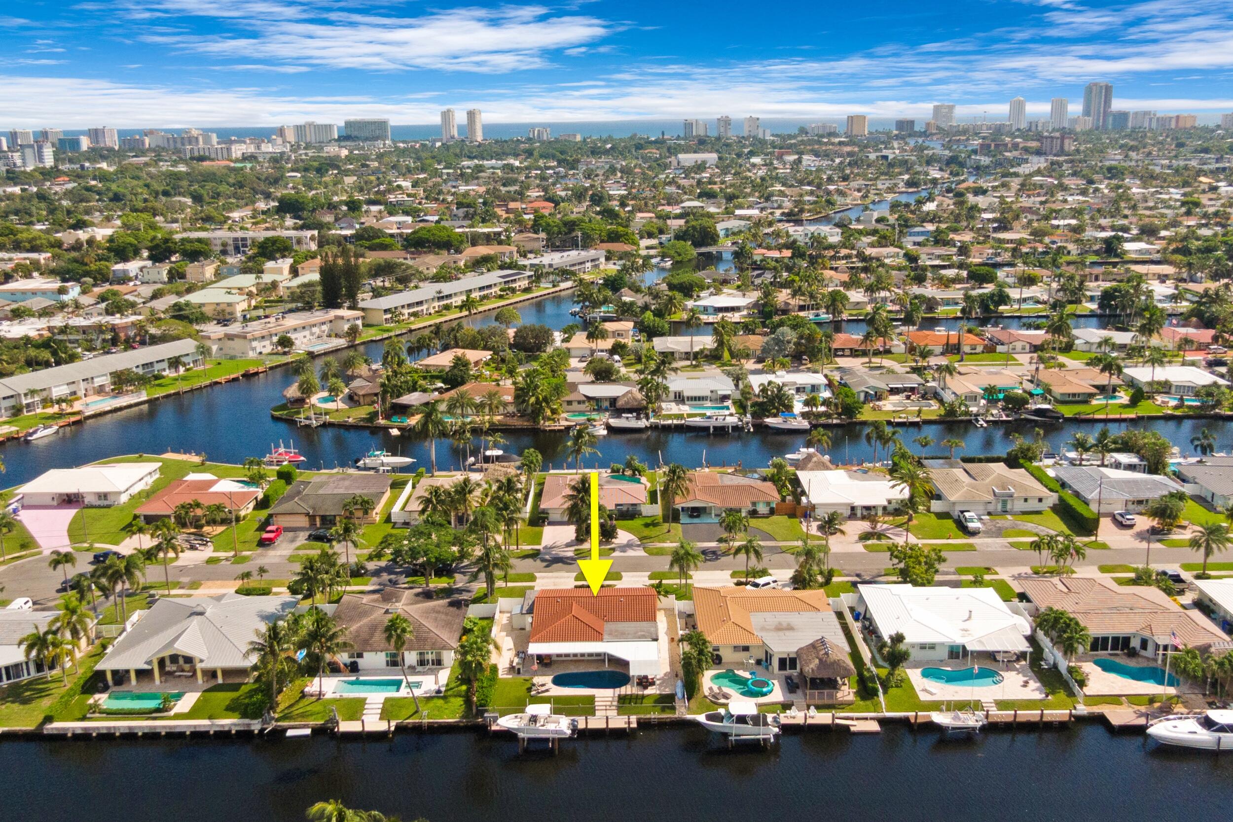 291 Southeast 5th Avenue Pompano Beach, FL 33060 - Photo 53 of 62 an aerial view of residential houses with outdoor space