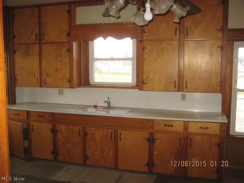 2920 4th Street Northwest Canton, OH 44708 - Photo 7 of 13