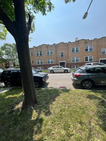 $995 | 5907 West Arthington Street, Unit 1, Chicago, IL 60644