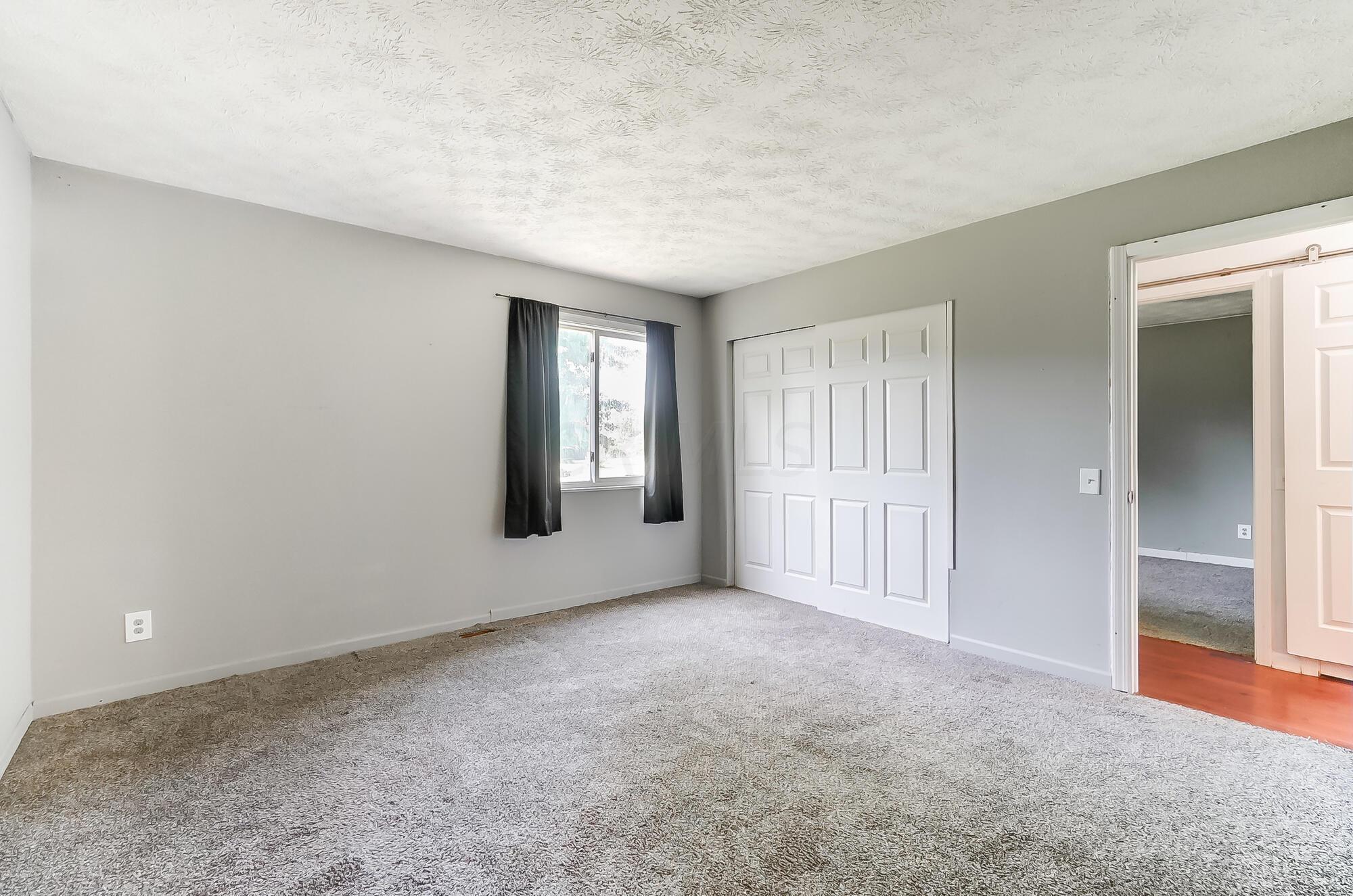 14079 Edwards Road Johnstown, OH 43031 - Photo 8 of 42 022