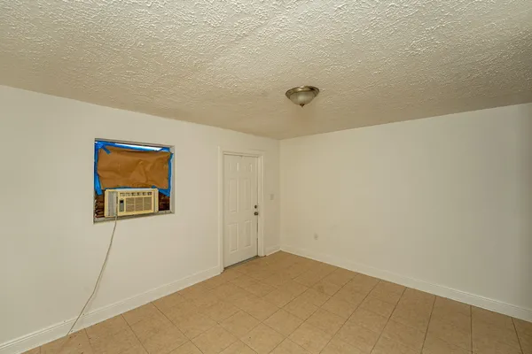 $299,400 | 2108 Avenue East, Fort Pierce, FL 34950