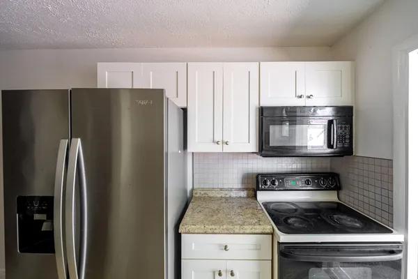 $299,400 | 2108 Avenue East, Fort Pierce, FL 34950