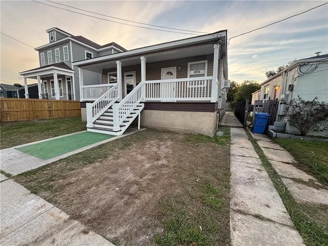 $1,350 | 4934 Pauger Street, New Orleans, LA 70122