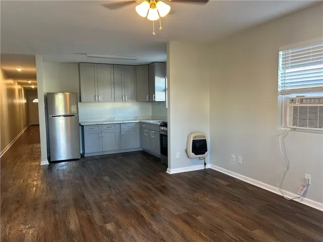 $1,350 | 4934 Pauger Street, New Orleans, LA 70122