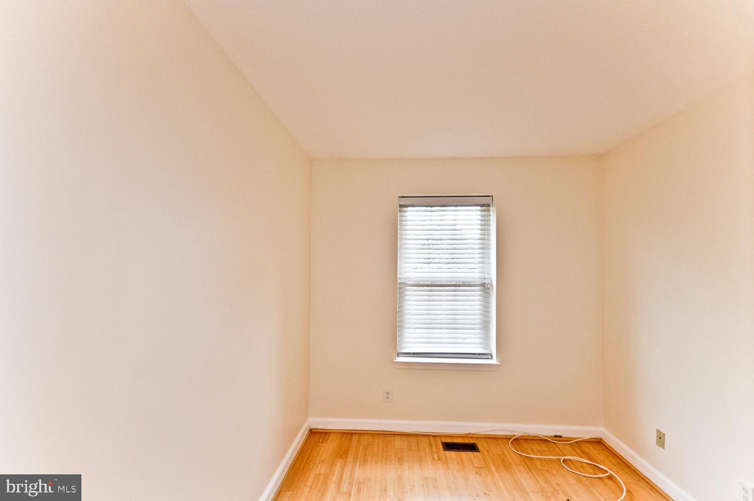 14107 Yorkshire Woods Drive Silver Spring, MD 20906 - Photo 19 of 39