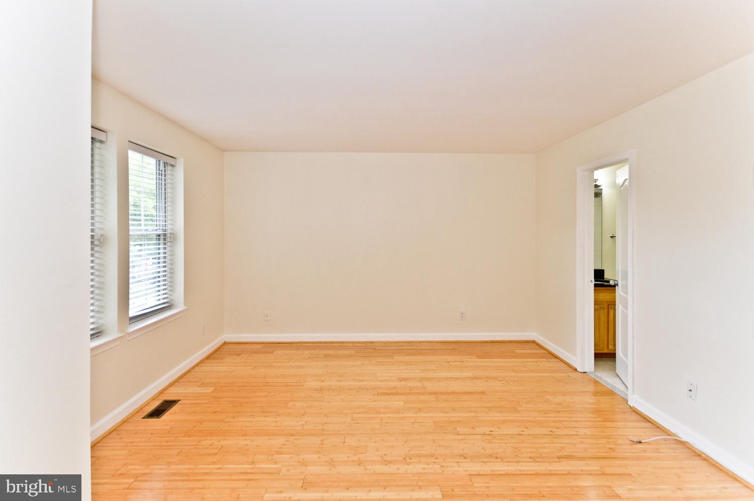 14107 Yorkshire Woods Drive Silver Spring, MD 20906 - Photo 25 of 39