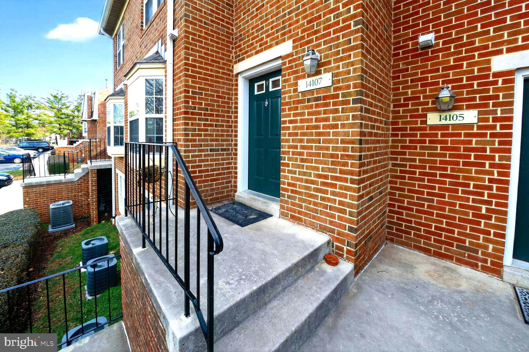 14107 Yorkshire Woods Drive Silver Spring, MD 20906 - Photo 3 of 39