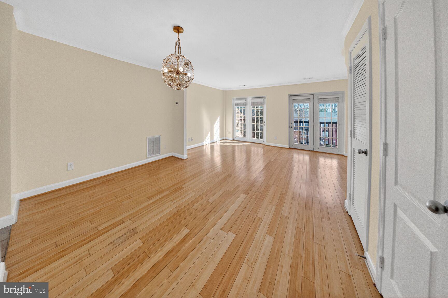 14107 Yorkshire Woods Drive Silver Spring, MD 20906 - Photo 5 of 39