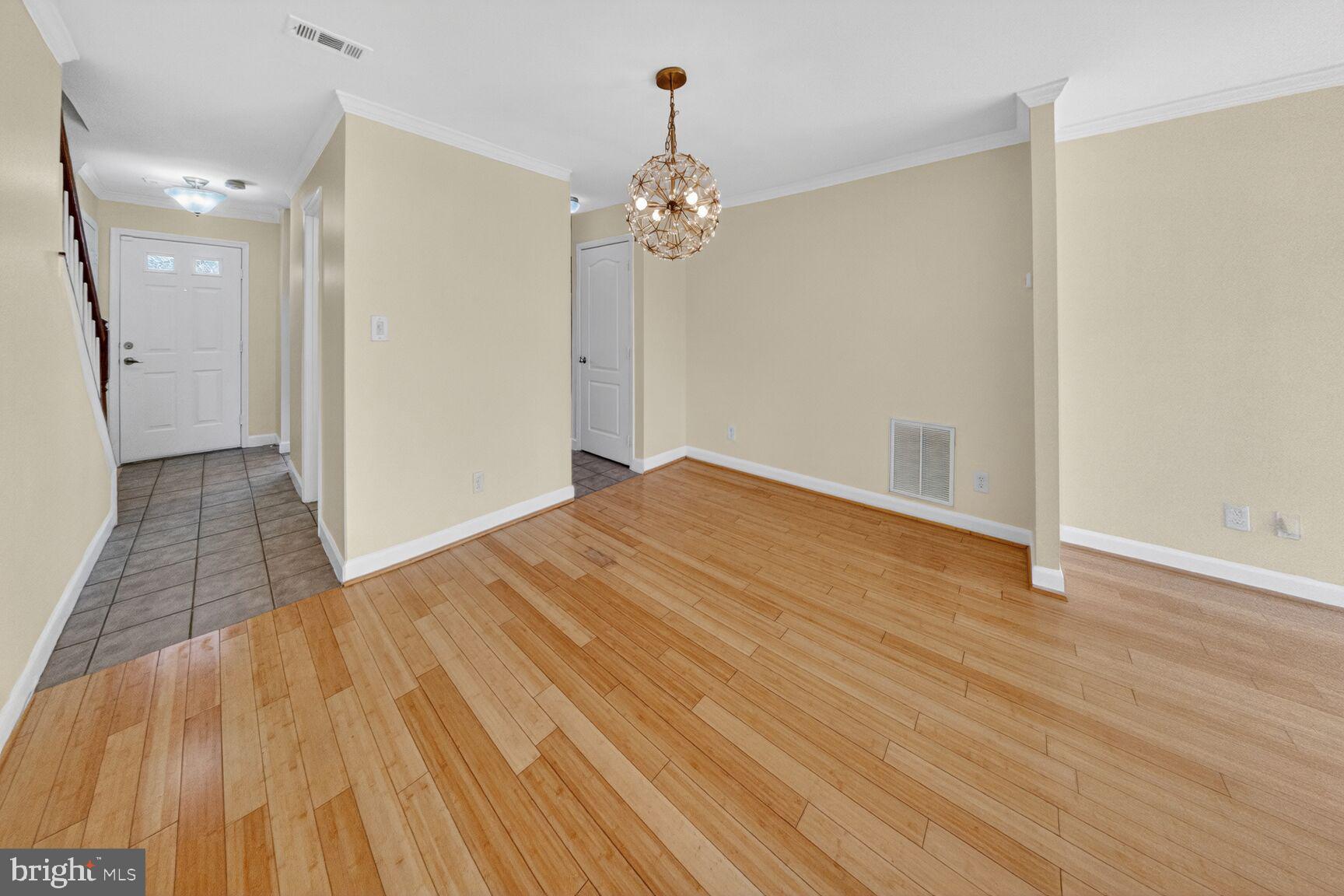 14107 Yorkshire Woods Drive Silver Spring, MD 20906 - Photo 7 of 39