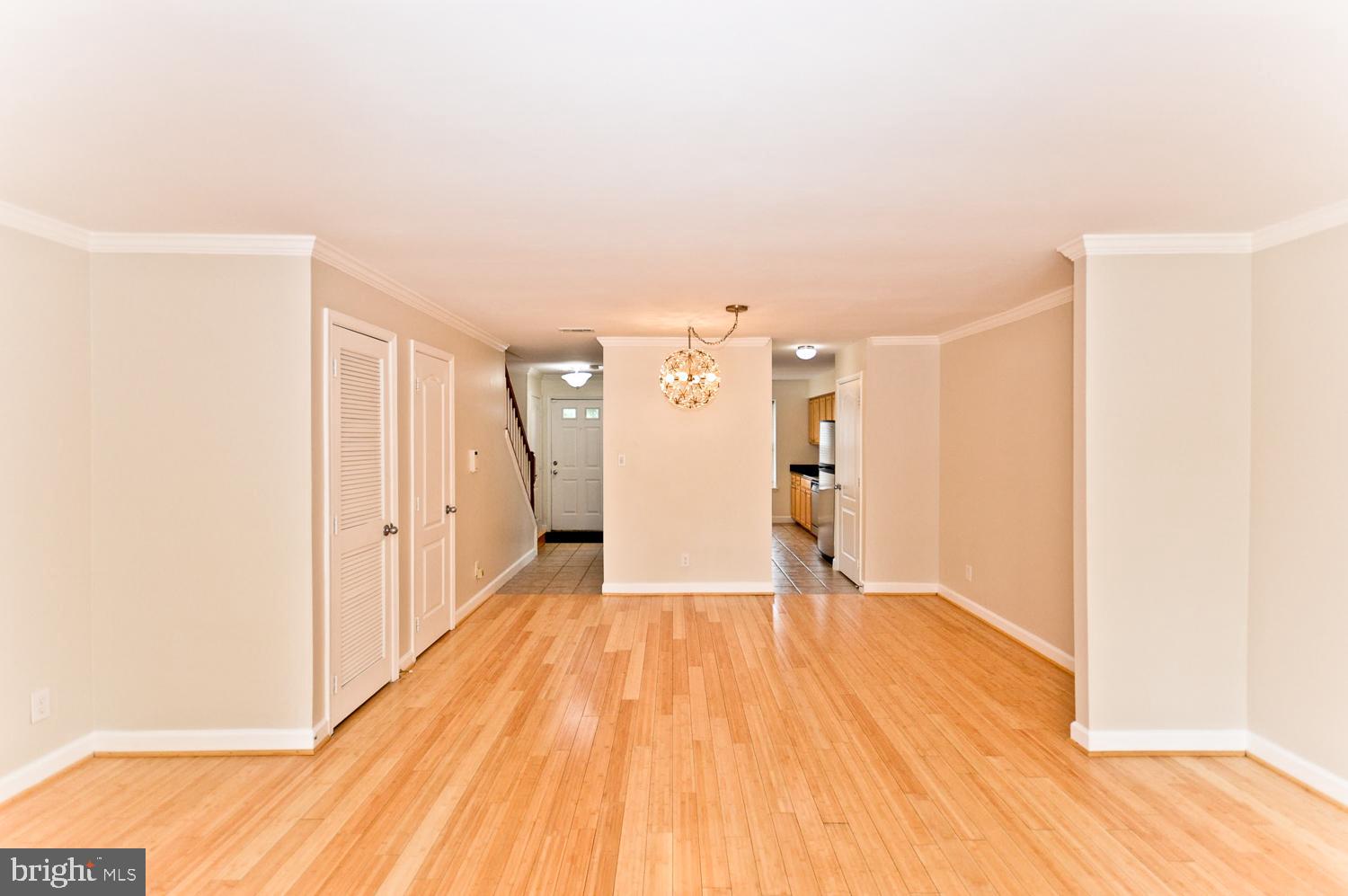 14107 Yorkshire Woods Drive Silver Spring, MD 20906 - Photo 8 of 39