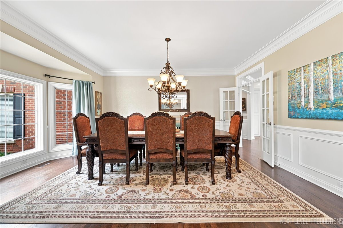 3N956 Walt Whitman Road St. Charles, IL 60175 - Photo 6 of 51 Gallery Image 6