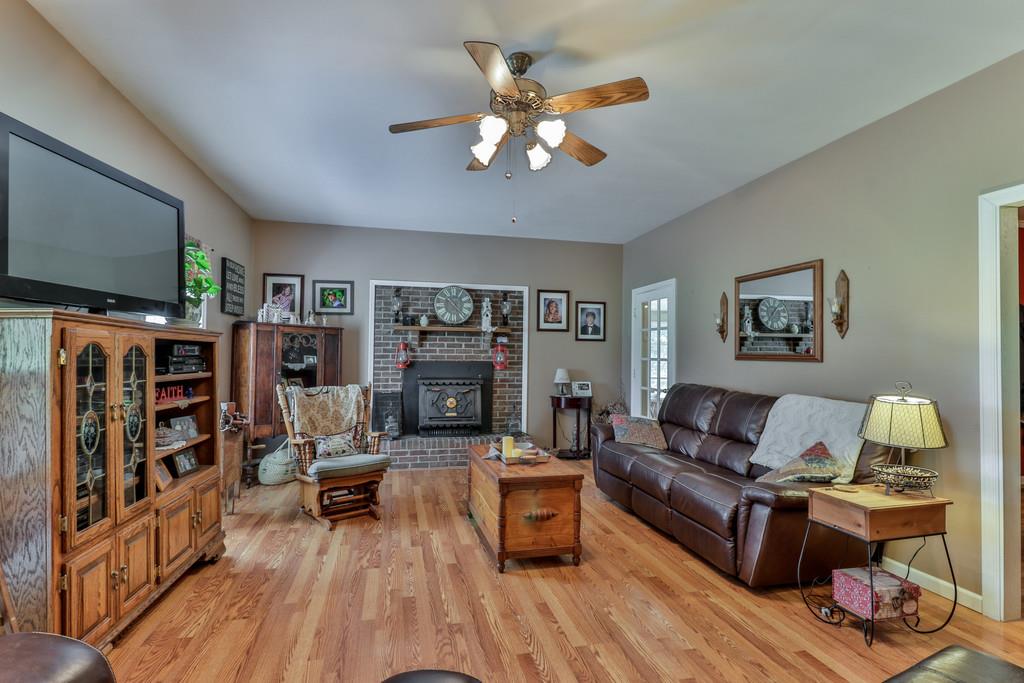 507 Sands Road Pulaski, TN 38478 - Photo 9 of 30