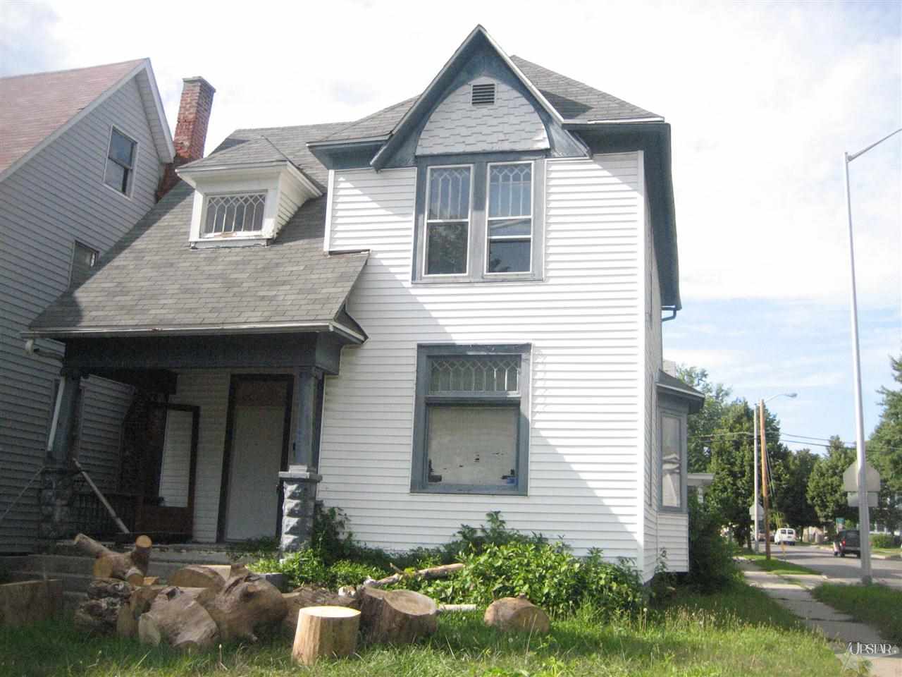 904 3rd Street Fort Wayne, IN 46808 - Photo 1 of 10 Gallery Image 1
