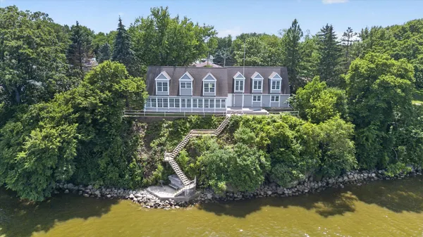 $1,200,000 | 11670 North Lakeview Drive, Edgerton, WI 53534