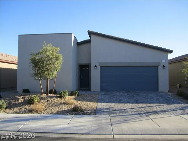 $2,400 | 7571 Pink Mimosa Avenue, Las Vegas, NV 89113