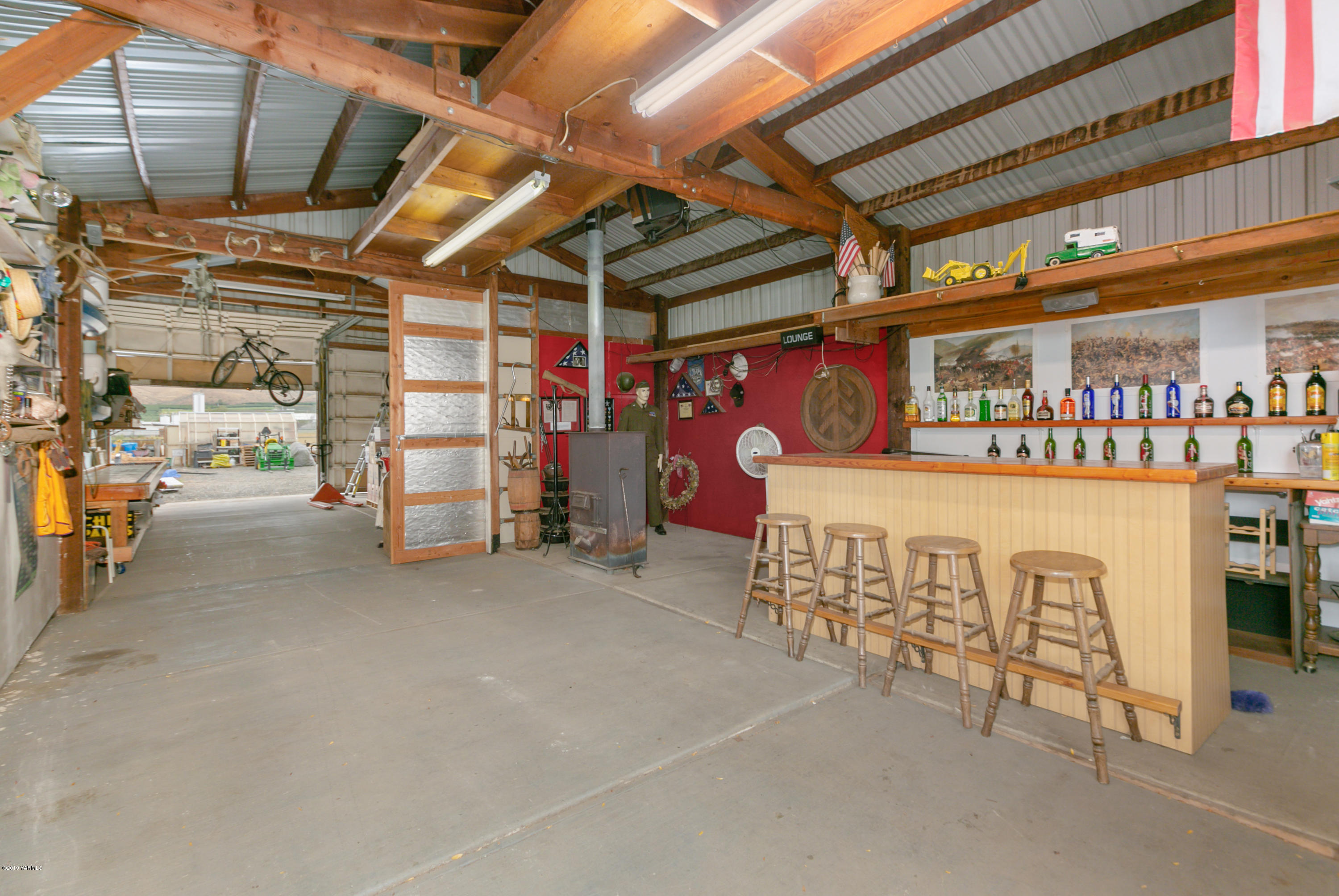 1608 Ahtanum Road Union Gap, WA 98903 - Photo 4 of 18 a view of storage and utility room