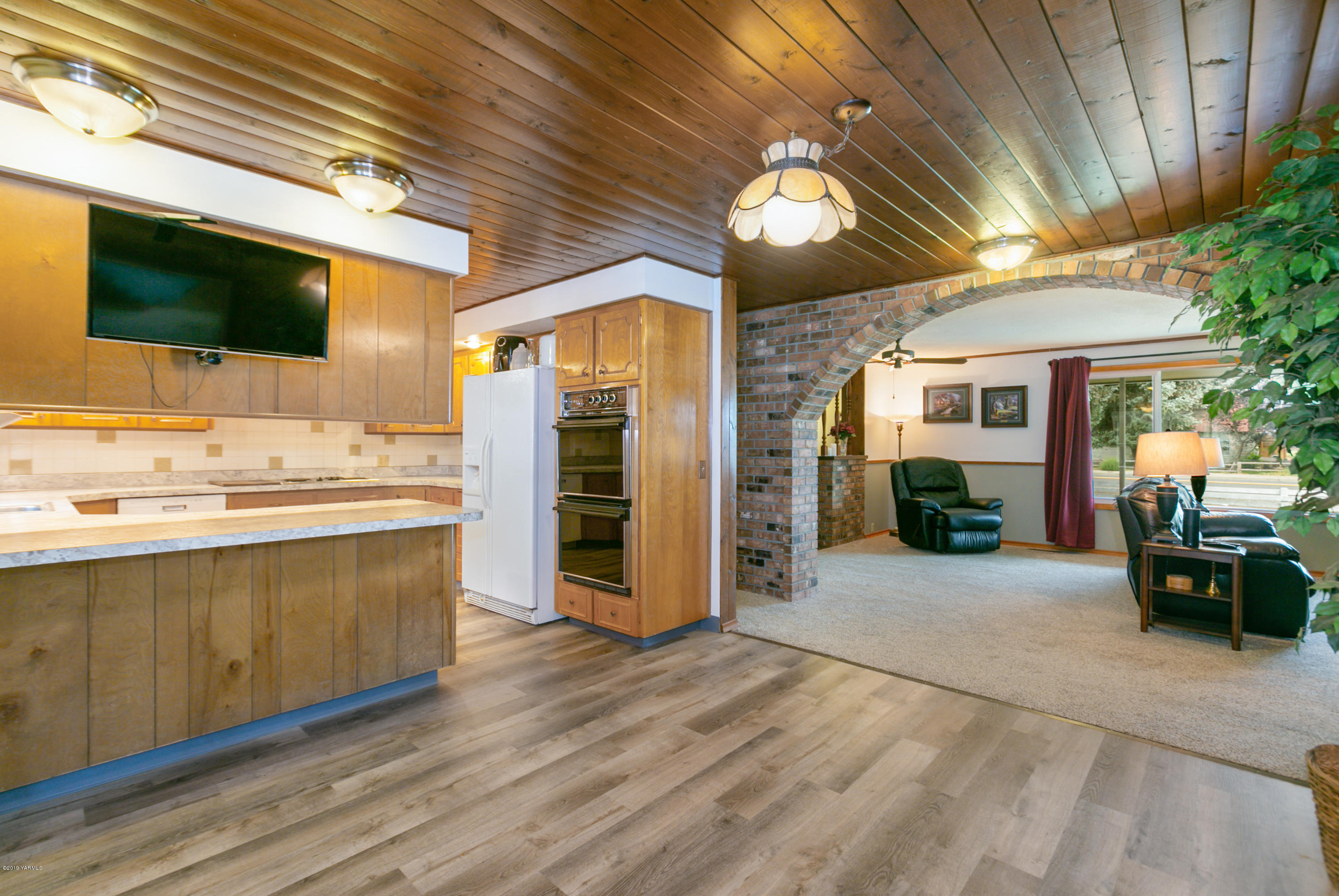 1608 Ahtanum Road Union Gap, WA 98903 - Photo 6 of 18 a large white kitchen with a large window