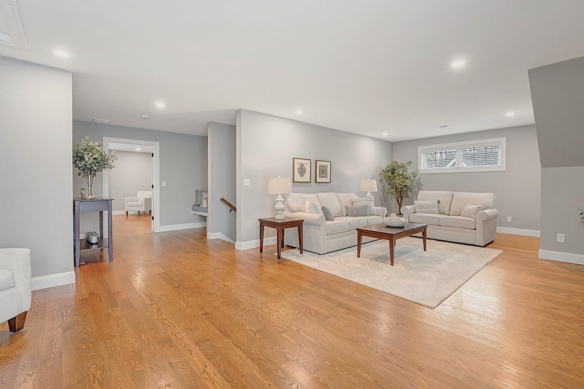 11 Midtrail Crossing Windham, NH 03087 - Photo 17 of 47