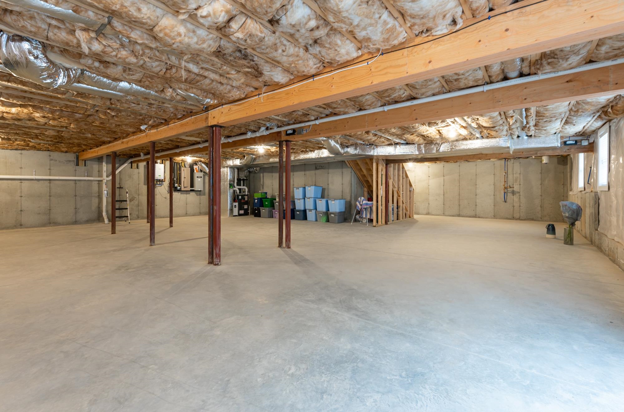 11 Midtrail Crossing Windham, NH 03087 - Photo 36 of 47