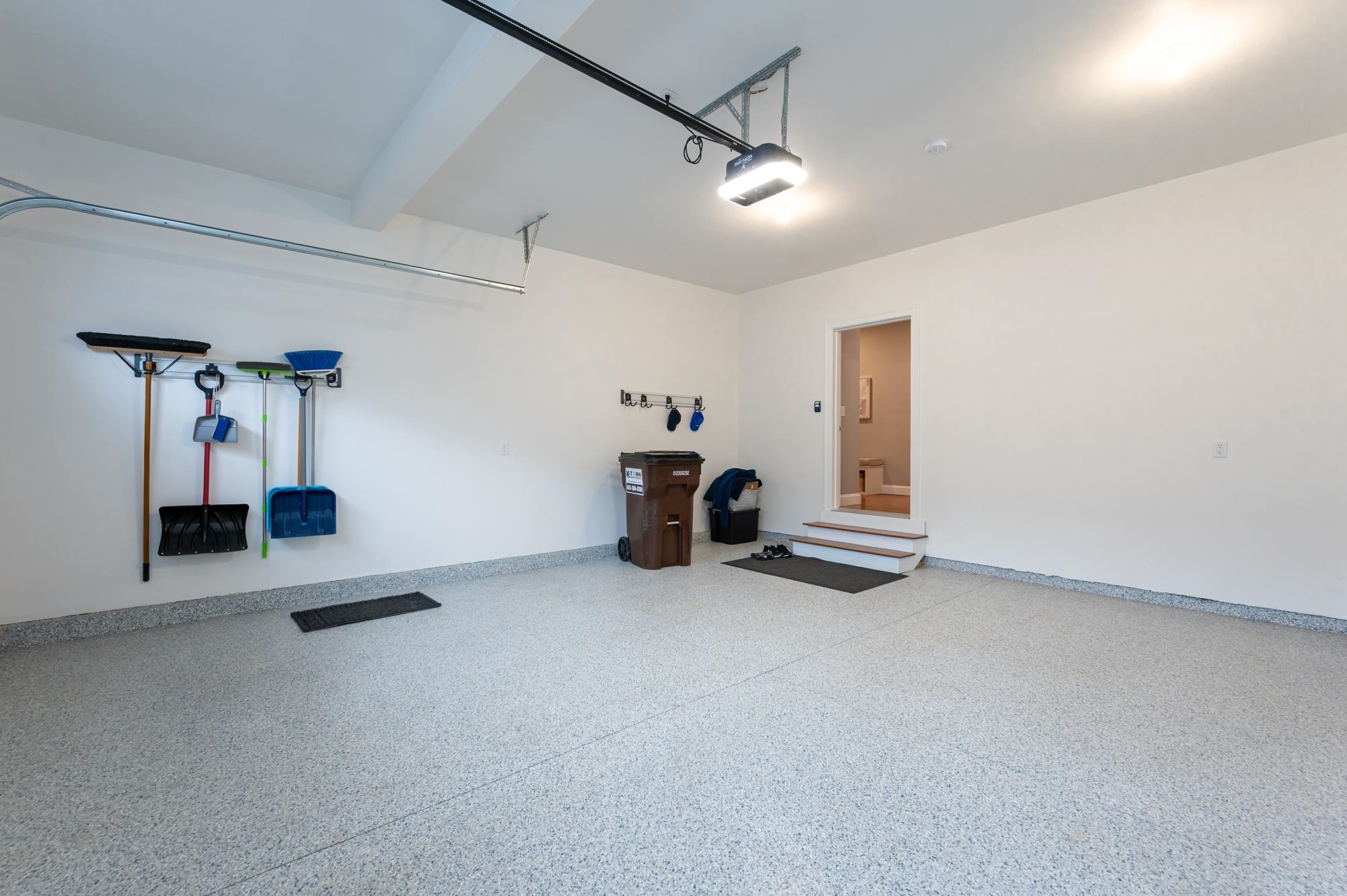 11 Midtrail Crossing Windham, NH 03087 - Photo 39 of 47